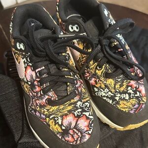 Nike Floral Athletic Shoes - Black, Pink, Yellow